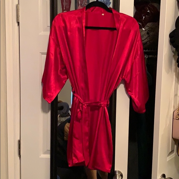 Red Satin Robe ♥️ - Picture 2 of 3